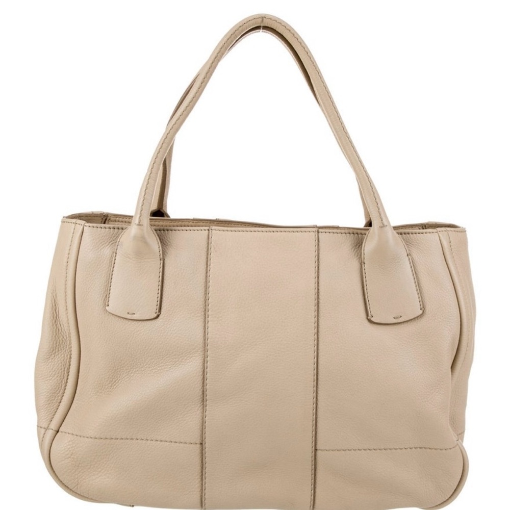 Salvatore Ferragamo Gancio Cream Handbag - Picture 4 of 9